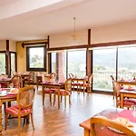 Le Catalan Restaurant Le Miradou ホテル 3*