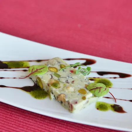 Le Catalan Restaurant Le Miradou